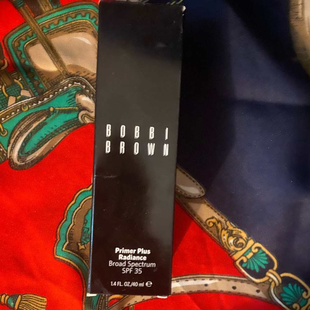 NIB Bobbi brown radiance primer